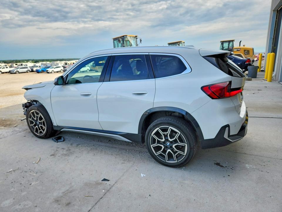 2024 BMW X1 XDRIVE28I — Фото 2 из 13