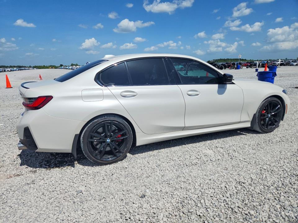 3MW49FF04R8E21818 2024 BMW M340XI photo no. 3