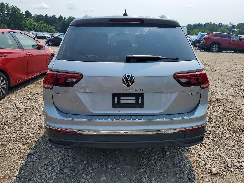 2023 VOLKSWAGEN TIGUAN SE — Фото 6 из 13