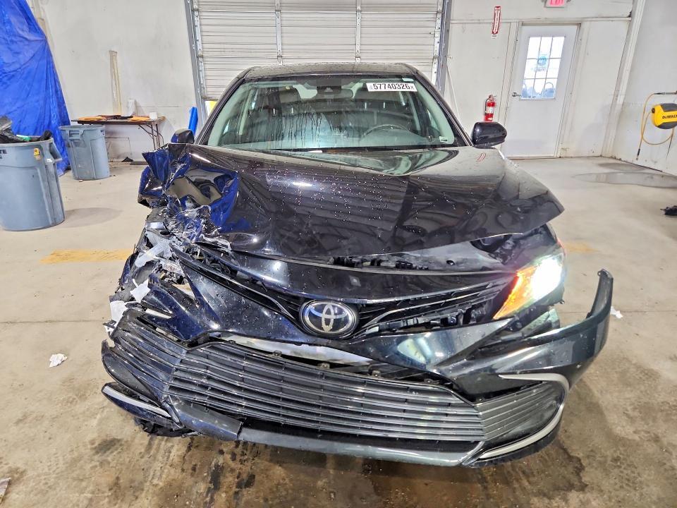 2023 TOYOTA CAMRY LE — Фото 5 из 12