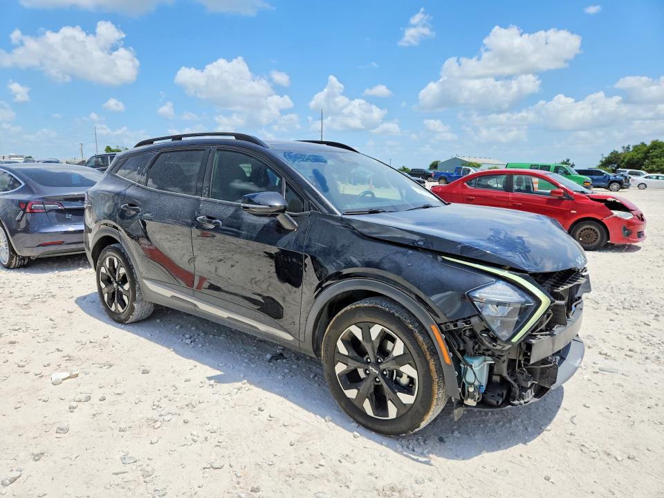 5XYK6CAF5PG024178 2023 KIA SPORTAGE photo no. 4