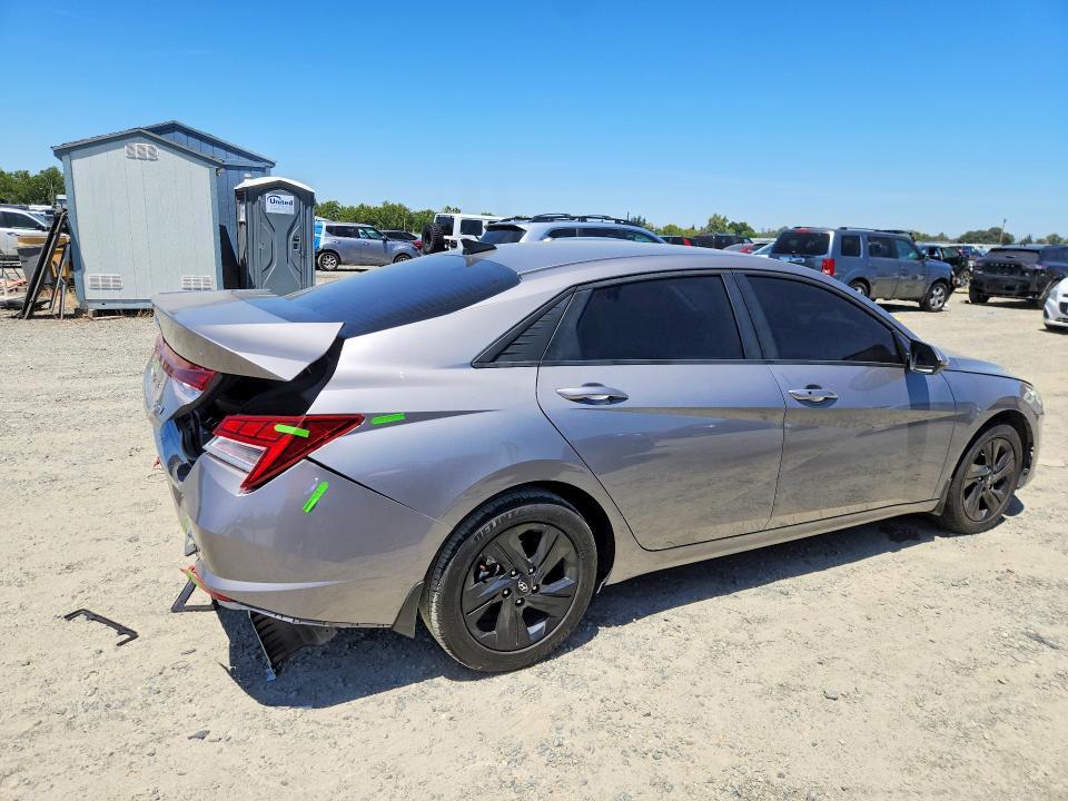 KMHLM4AJ2PU071487 2023 HYUNDAI ELANTRA photo no. 3