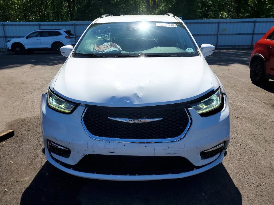 2022 CHRYSLER PACIFICA TOURING L — Фото 5 из 13