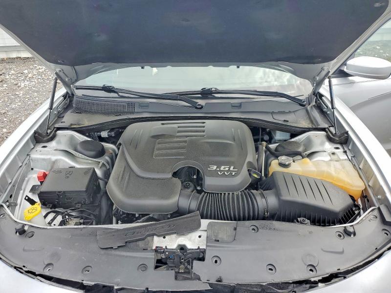 2022 DODGE CHARGER SXT — Фото 11 из 12