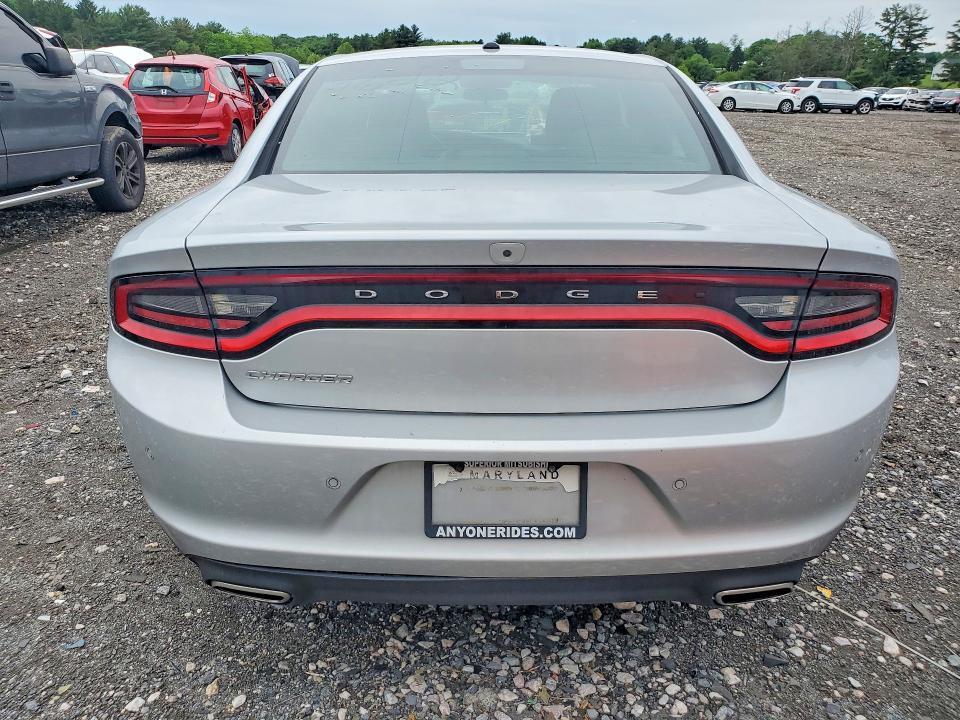 2022 DODGE CHARGER SXT — Фото 6 из 12