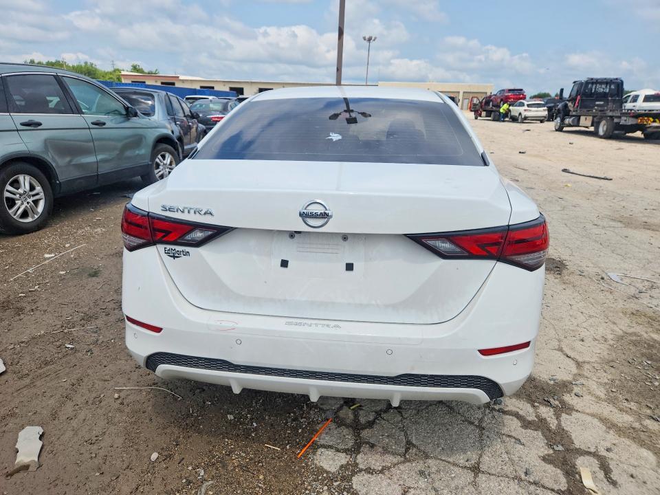 2022 NISSAN SENTRA S — Фото 6 из 13