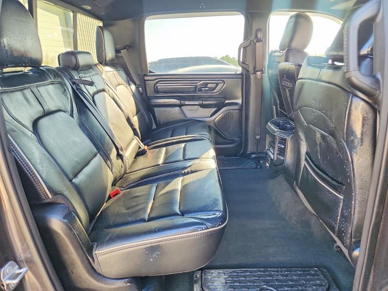 2022 RAM 1500 LIMITED — Фото 10 из 12