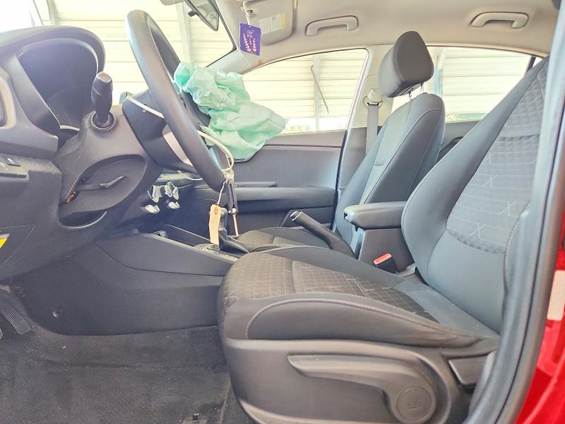 2022 KIA RIO S — Фото 7 из 12