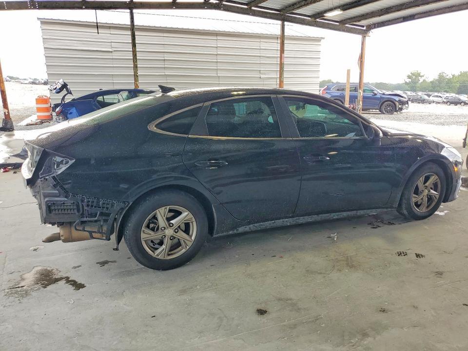 2022 HYUNDAI SONATA SE — Фото 3 из 12