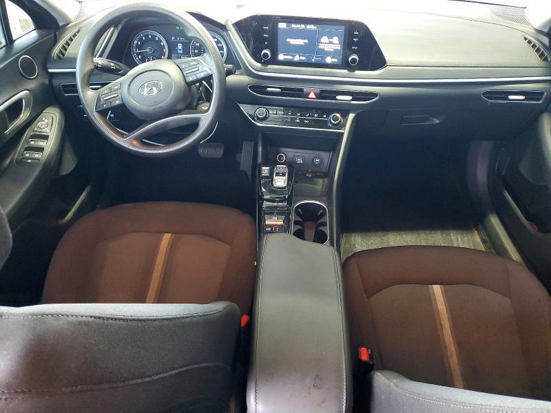 2022 HYUNDAI SONATA SE — Фото 8 из 12