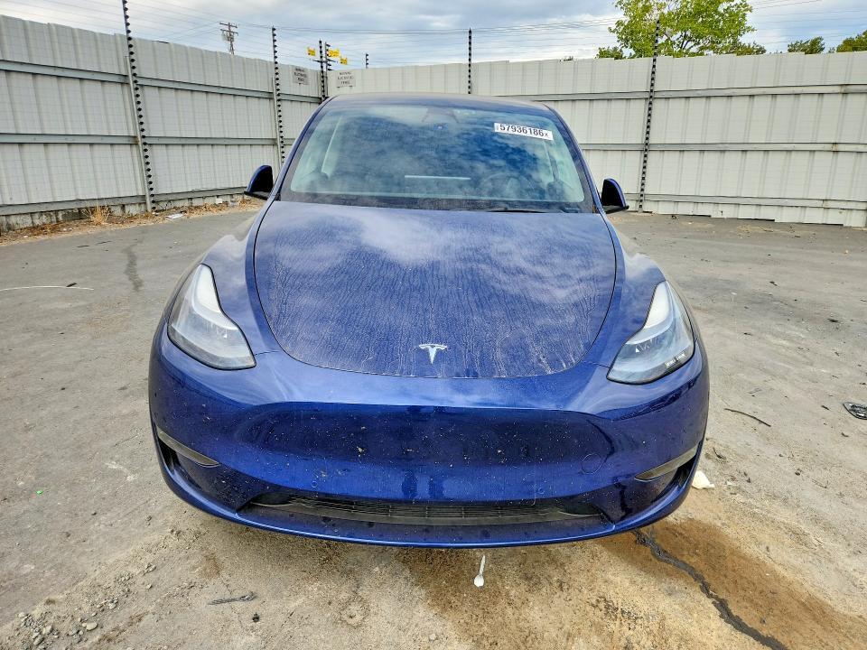 2022 TESLA MODEL Y — Фото 5 из 13