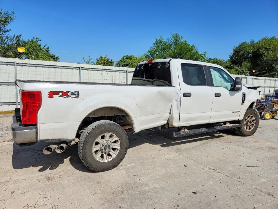 2022 FORD F250 SUPER DUTY — Фото 3 из 12