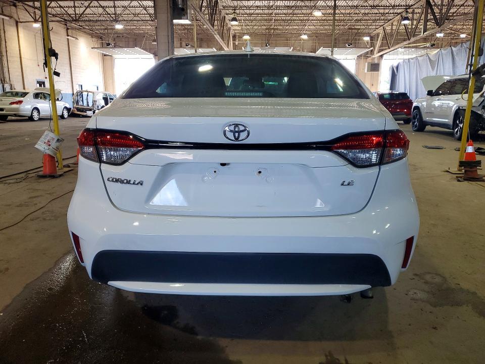 2021 TOYOTA COROLLA LE — Фото 6 из 12