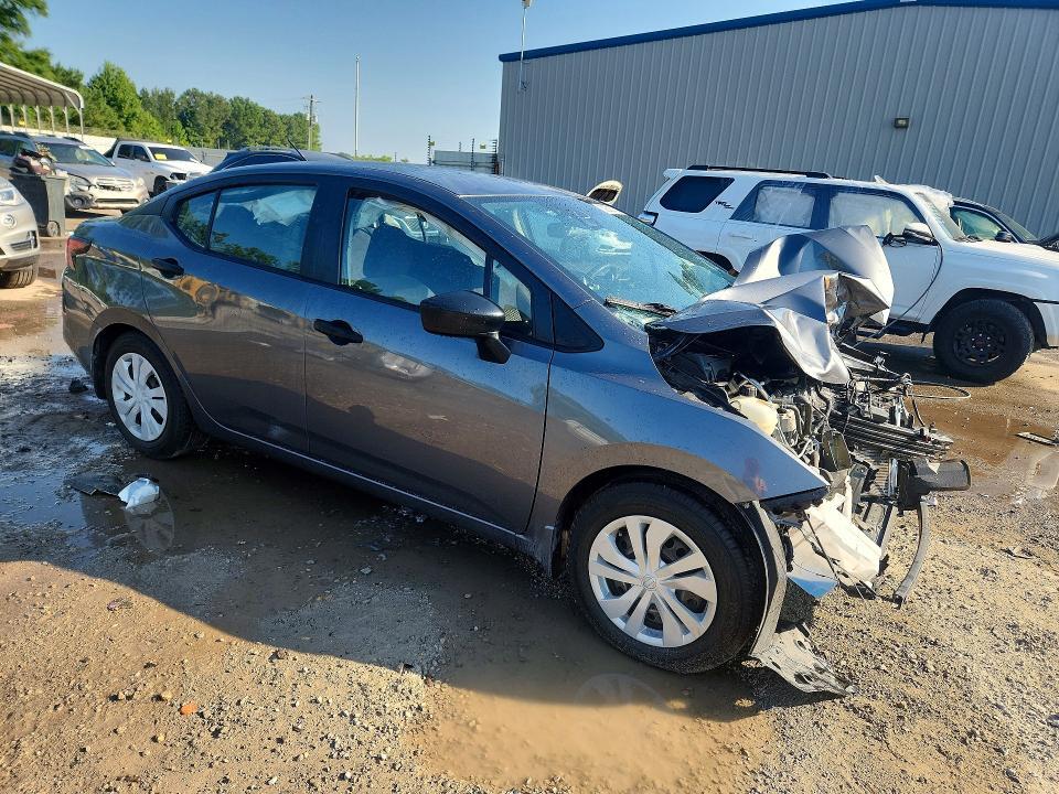 2021 NISSAN VERSA S — Фото 4 из 12