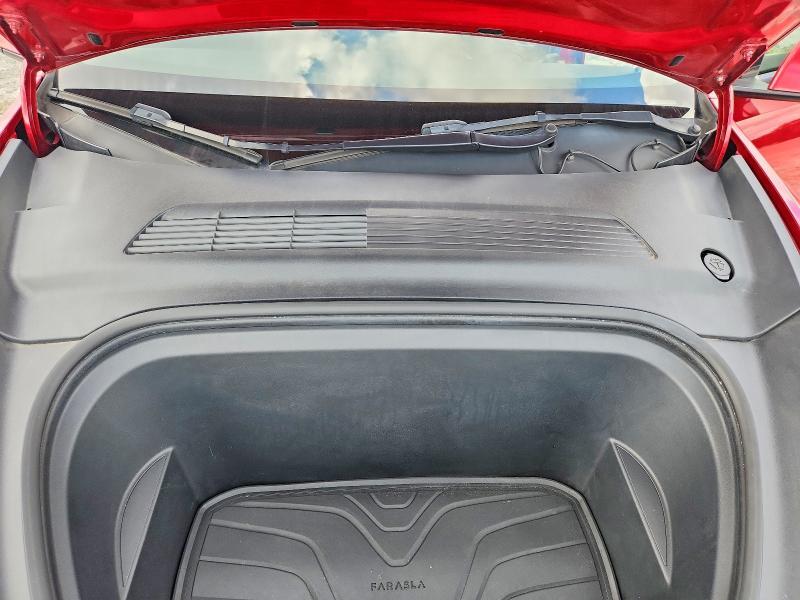 2021 TESLA MODEL Y — Фото 11 из 12