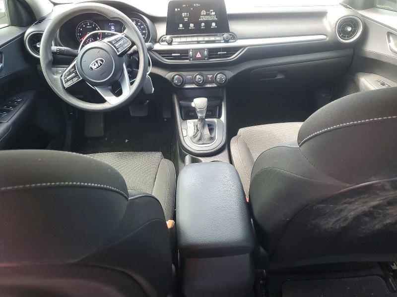 2021 KIA FORTE FE — Фото 8 из 12