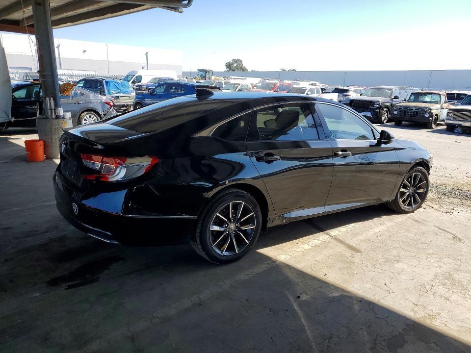 2021 HONDA ACCORD — Фото 3 из 12