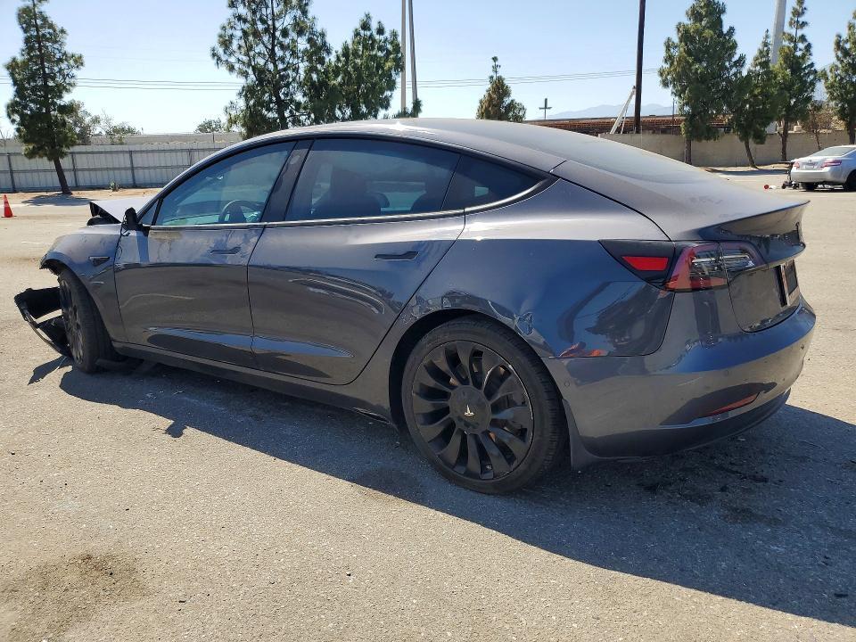 5YJ3E1EB0MF936657 2021 TESLA MODEL 3 photo no. 2