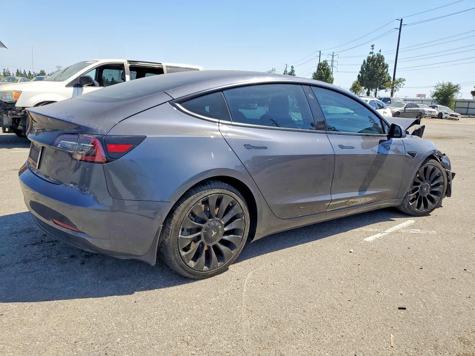 5YJ3E1EB0MF936657 2021 TESLA MODEL 3 photo no. 3