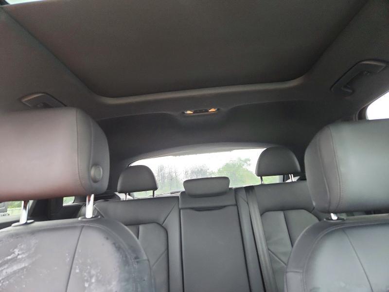 WA1DECF3XL1066411 2020 AUDI Q3 photo no. 10