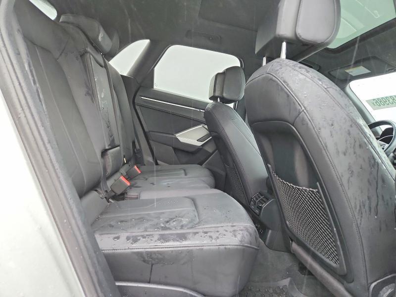 WA1DECF3XL1066411 2020 AUDI Q3 photo no. 11