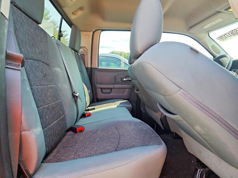 2019 RAM 1500 CLASSIC SLT — Фото 10 из 12