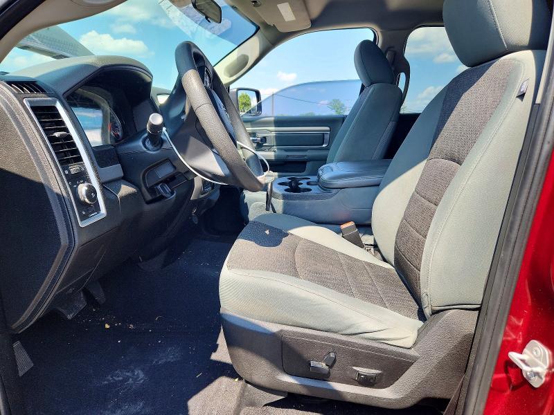 2019 RAM 1500 CLASSIC SLT — Фото 7 из 12