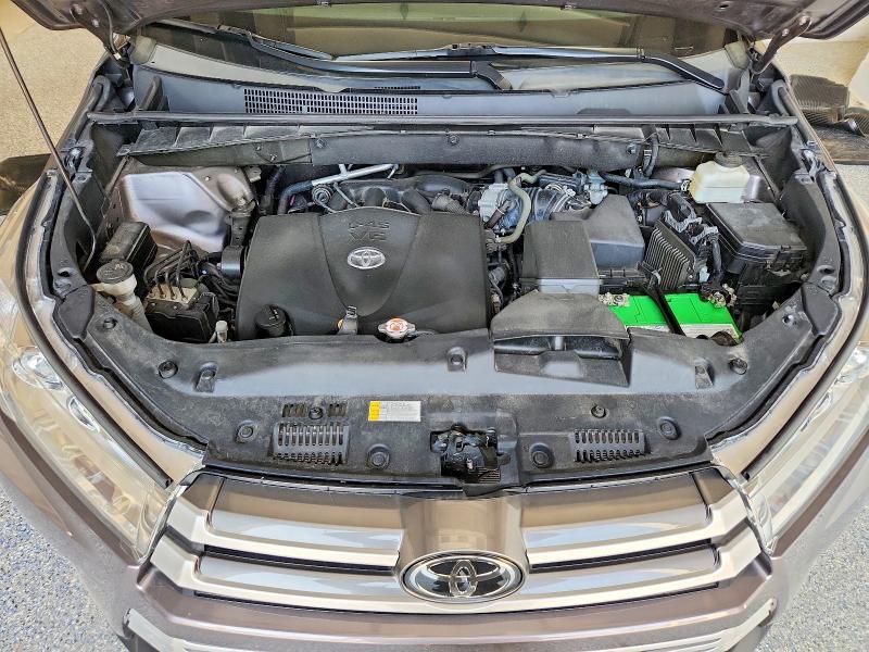 2019 TOYOTA HIGHLANDER XLE — Фото 12 из 13