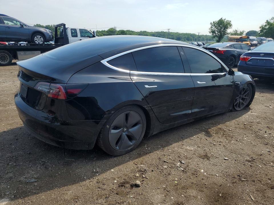 2019 TESLA MDL 3 — Фото 3 из 13