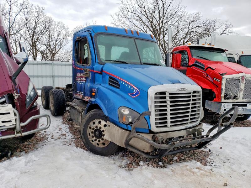 2019 FREIGHTLINER CASCADIA 113 1FUJGBDV5KLKF7646