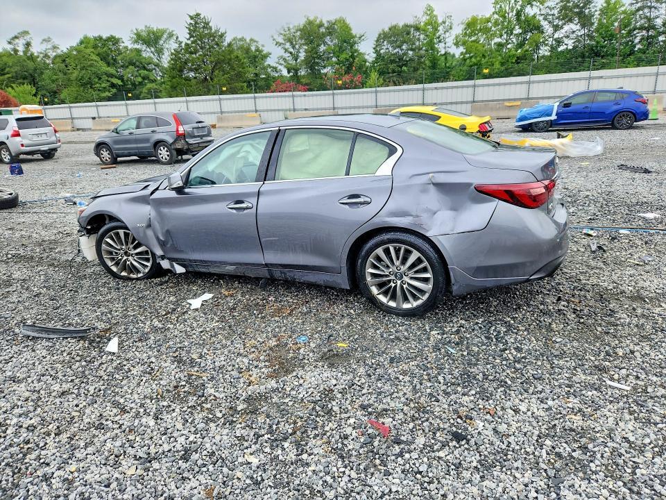 2019 INFINITI Q50 3.0T LUXE — Фото 2 из 12