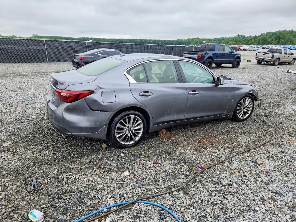 2019 INFINITI Q50 3.0T LUXE — Фото 3 из 12