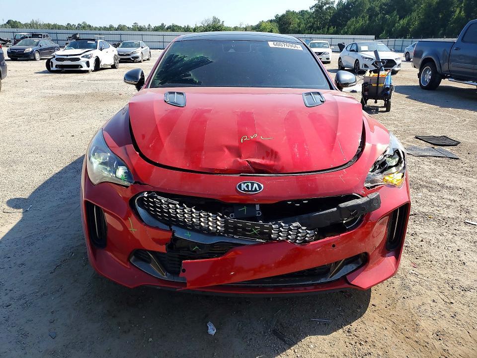 2019 KIA STINGER GT1 — Фото 5 из 12