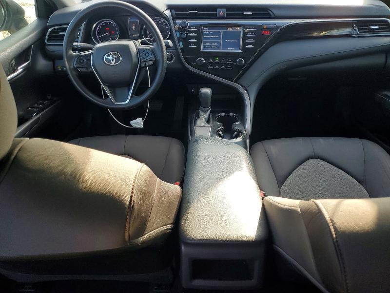 2019 TOYOTA CAMRY LE — Фото 8 из 13