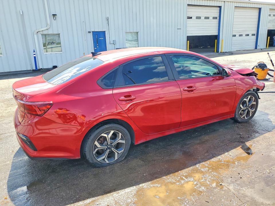 3KPF24ADXKE015032 2019 KIA FORTE photo no. 3