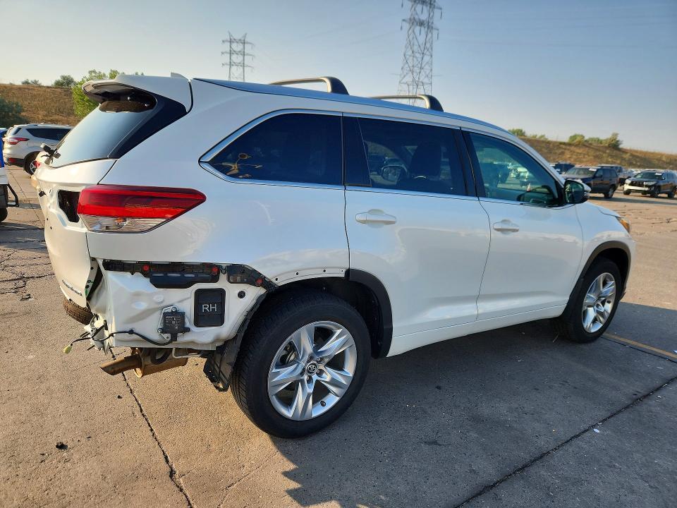 2019 TOYOTA HIGHLANDER LIMITED — Фото 3 из 14