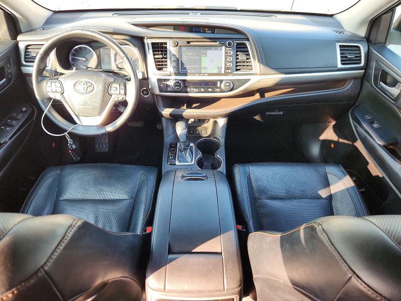 2019 TOYOTA HIGHLANDER LIMITED — Фото 8 из 14