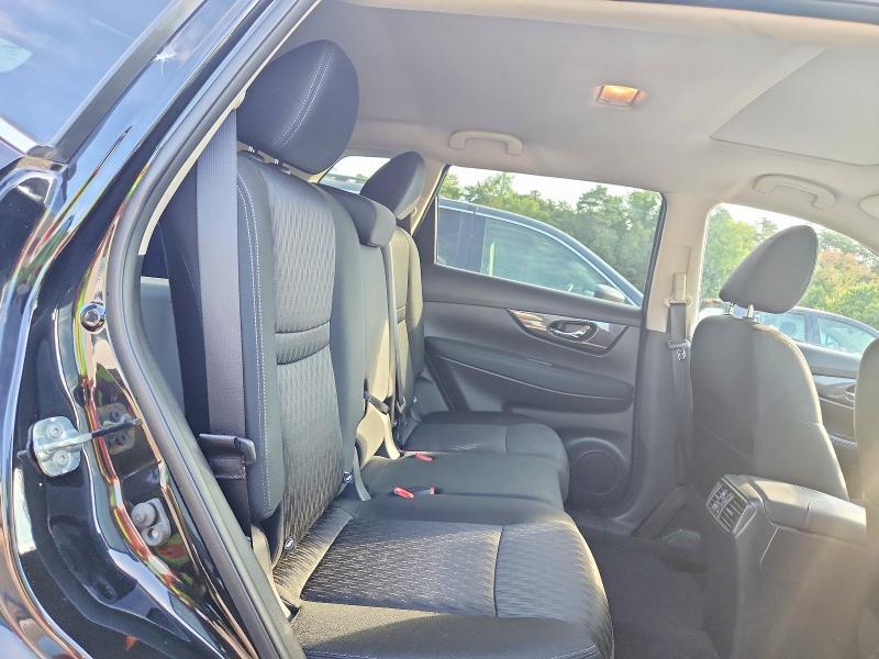 2018 NISSAN ROGUE SV — Фото 11 из 14