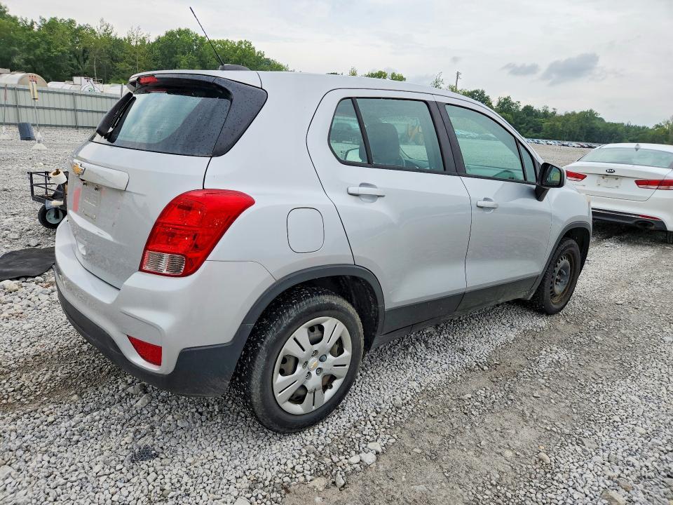 2018 CHEVROLET TRAX LS — Фото 3 из 13