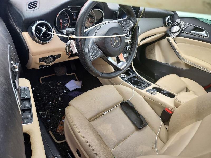 2018 MERCEDES-BENZ GLA 250 4MATIC — Фото 8 из 13
