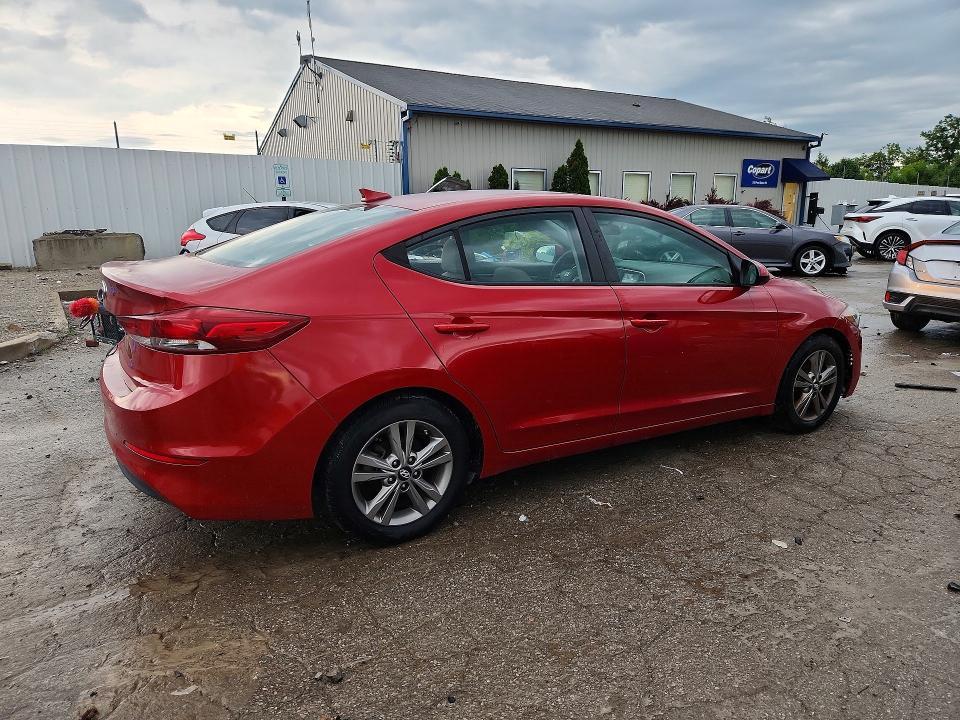 2018 HYUNDAI ELANTRA SEL — Фото 3 из 12