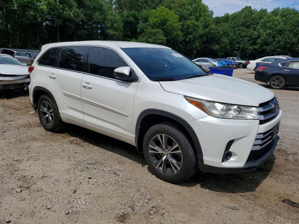 5TDBZRFH9JS834119 2018 TOYOTA HIGHLANDER photo no. 4