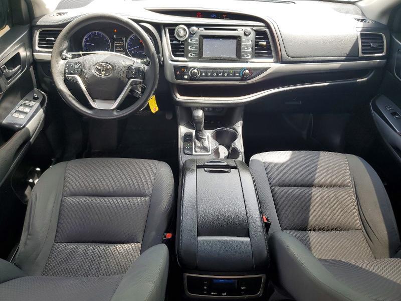 5TDBZRFH9JS834119 2018 TOYOTA HIGHLANDER photo no. 8