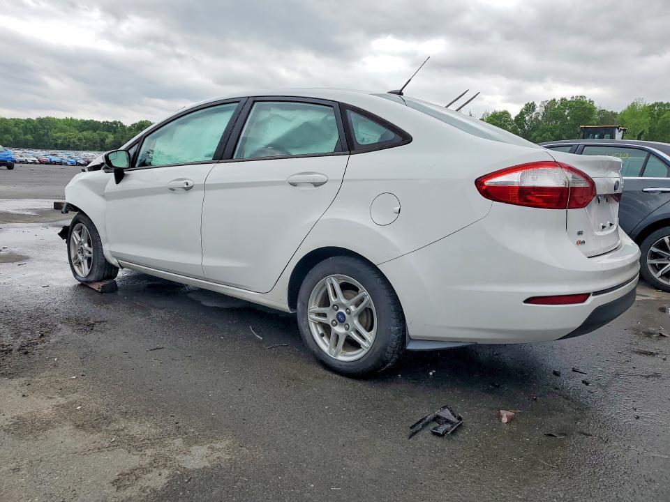 2017 FORD FIESTA SE — Фото 2 из 12
