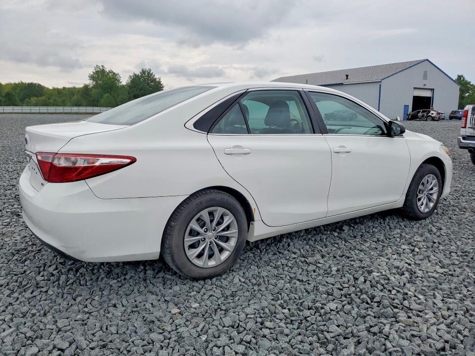 2017 TOYOTA CAMRY — Фото 3 из 12