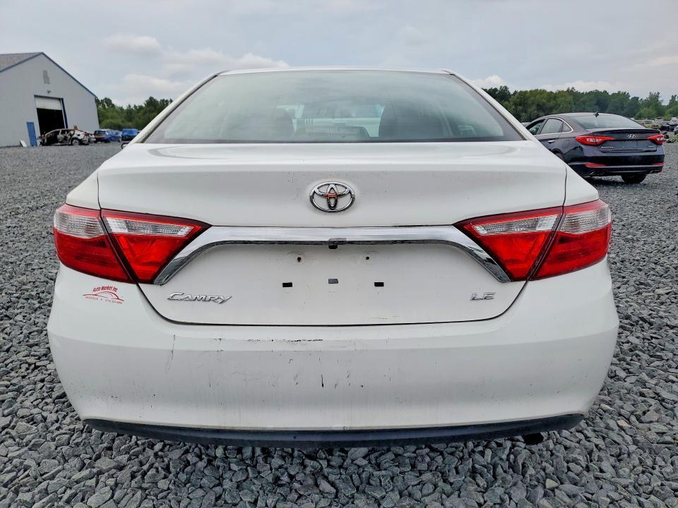 2017 TOYOTA CAMRY — Фото 6 из 12