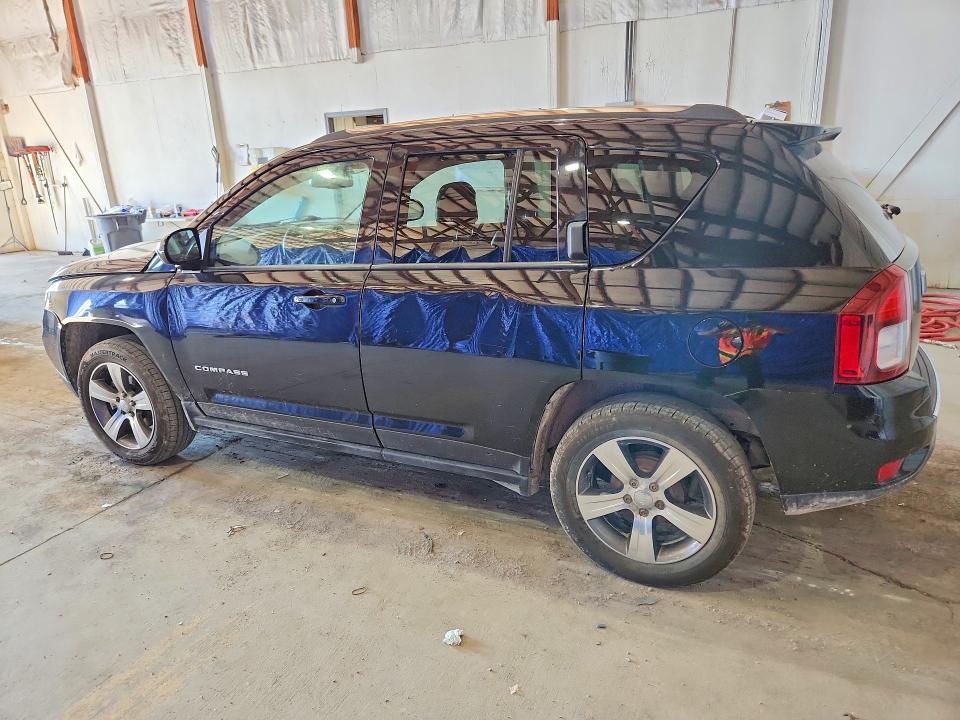 2017 JEEP COMPASS LATITUDE — Фото 2 из 13