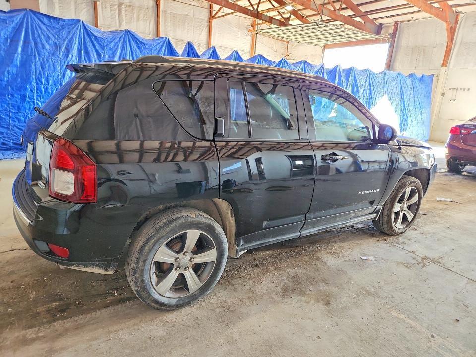 2017 JEEP COMPASS LATITUDE — Фото 3 из 13