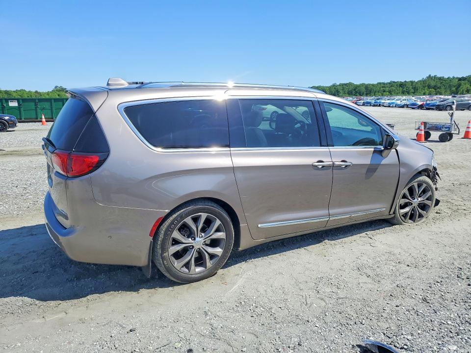 2017 CHRYSLER PACIFICA LIMITED — Фото 3 из 14
