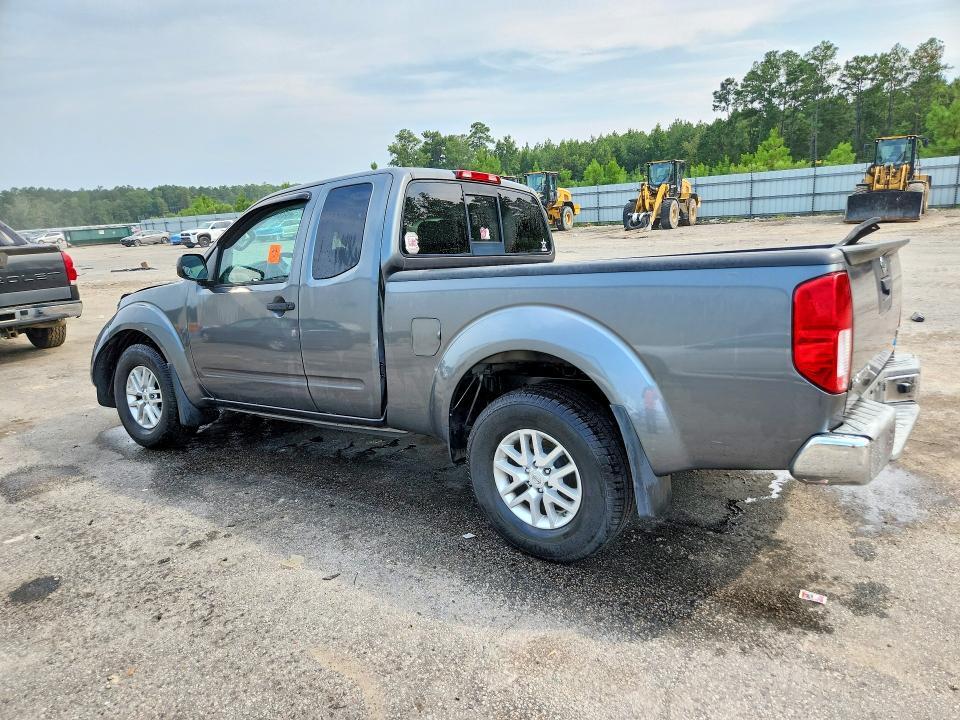 2017 NISSAN FRONTIER SV V6 — Фото 2 из 12